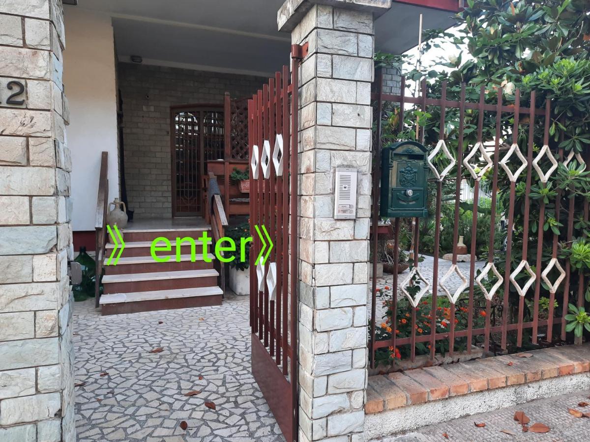 Вілла Residenza Nisio Барі Екстер'єр фото